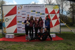 G. Krapauskaitė, M. Girinskytė, M. Činčikaitė, A. Kevėnaitė. S. Strolė, treneris A. Šalkauskas G. Krapauskaitė, M. Girinskytė, M. Činčikaitė, A. Kevėnaitė. S. Strolė, treneris A. Šalkauskas